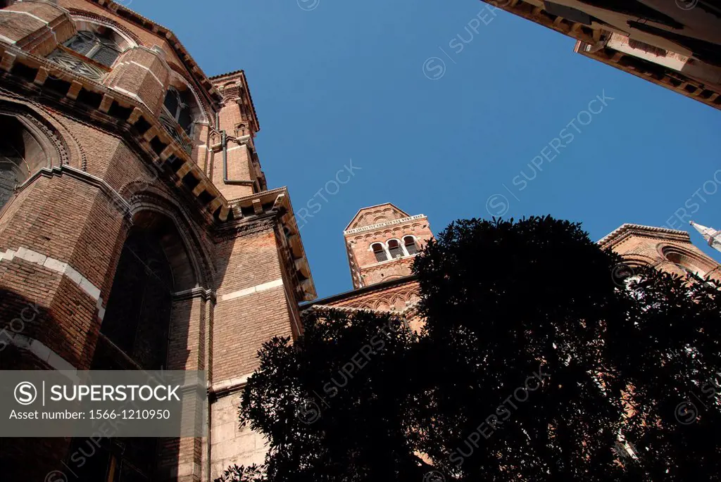 Basilica di santa Maria Gloriosa dei Frari  Campo dei Frari  Sestier di San Polo  Venice, Veneto, Italy, Europe 