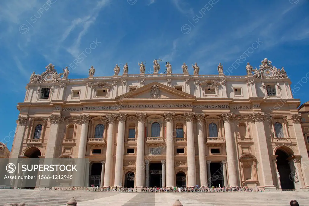 Saint Peter´s Basilica and Piazza San Pietro  Vatican City, Rome, Lazio, Italy, Europe.