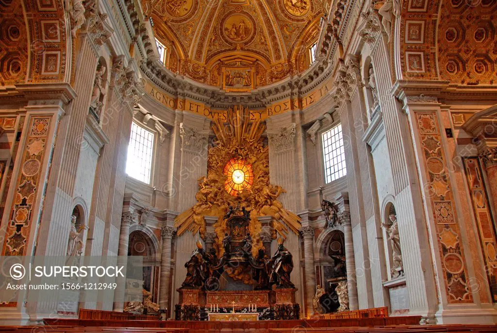 Apse and Bernini´s Cathedra  Saint Peter´s Basilica  Vatican City, Rome, Lazio, Italy, Europe.