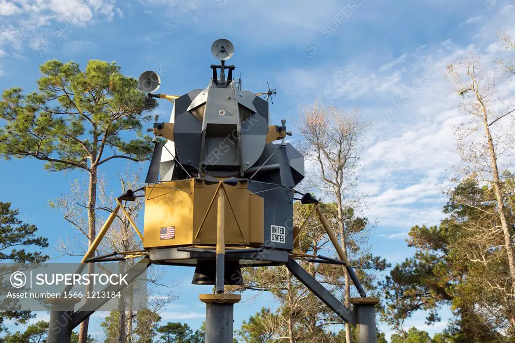 Bay St  Louis, Mississippi - A lunar lander, used by astronauts training for the Apollo 13 mission to the moon  The spacecraft is on display at the Mi...