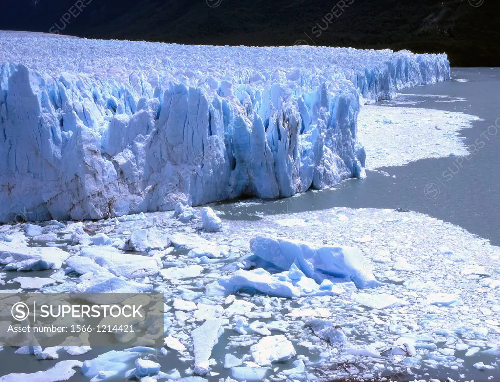 Argentina, Patagonia, Los Glaciares National Park, Perito Moreno Glacier,