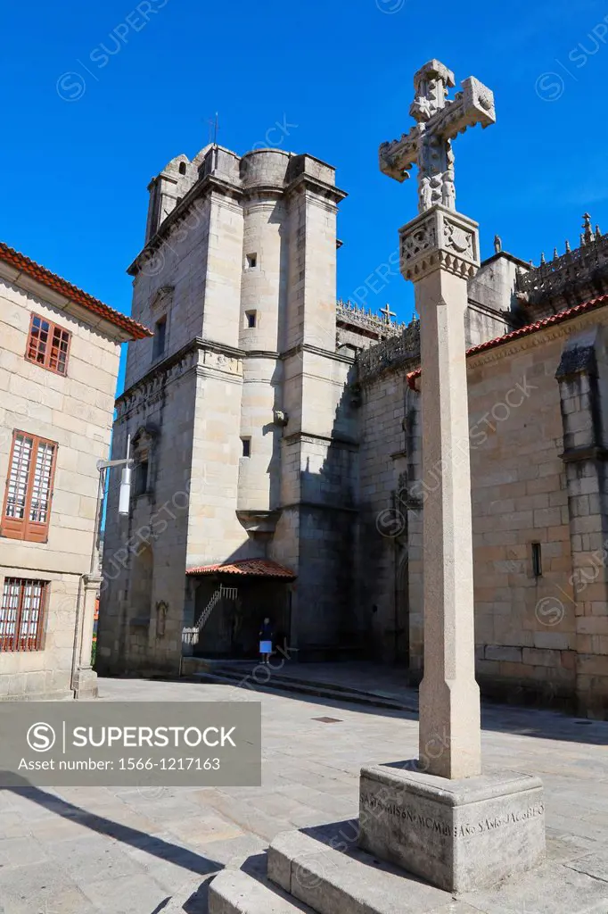 Real Basilica Menor de Santa Maria la Mayor, Plaza de Alonso de Fonseca, Pontevedra, Galicia, Spain.