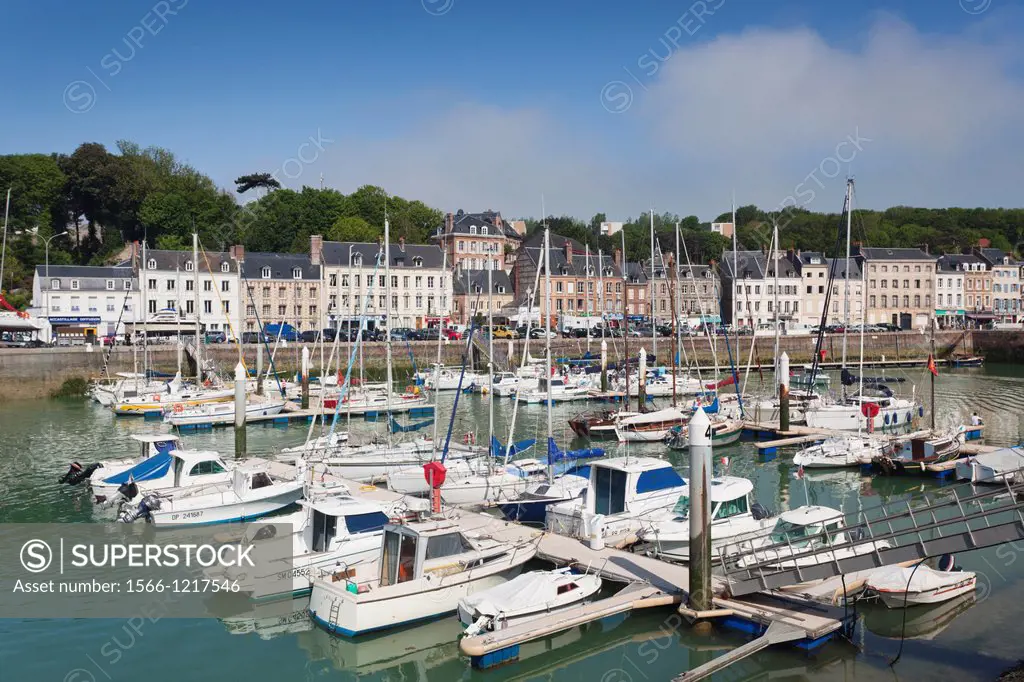 France, Normandy Region, Seine-Maritime Department, St-Valery en Caux, port view
