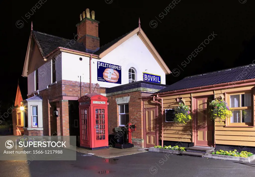 Night at Bewdley´s Severn Valley Railway Station, Bewdley, Worcestershire, England, Europe