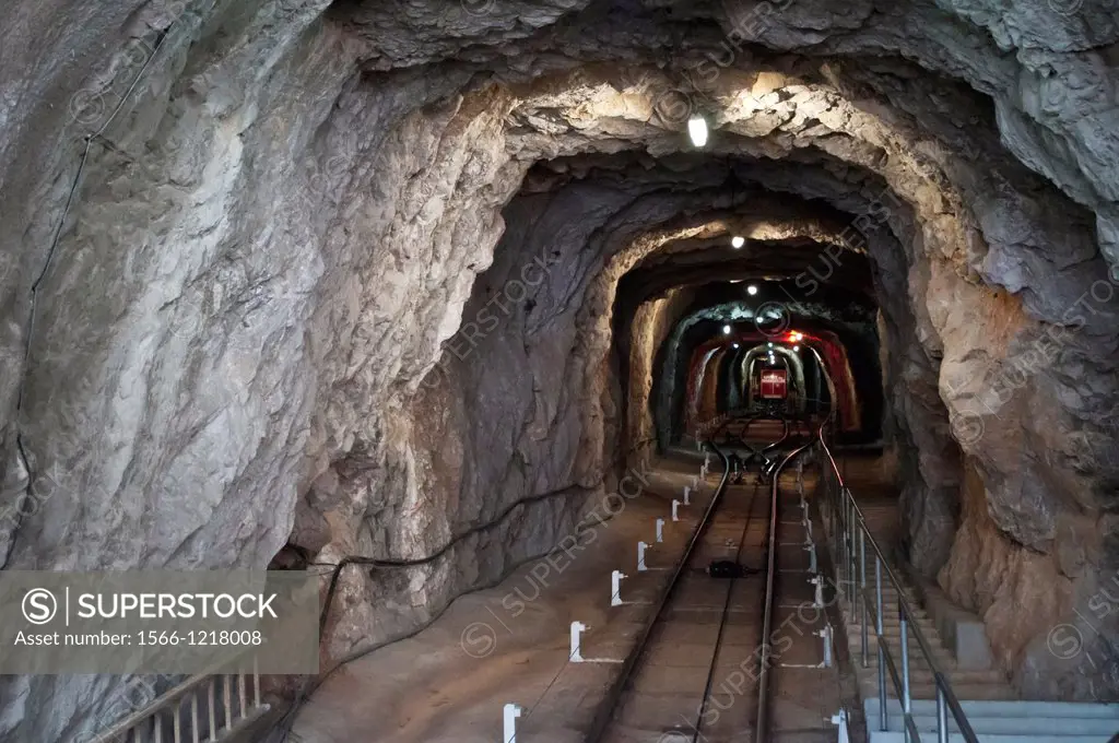 Funicular Tunnel, Cave des Demoiselles, Saint Bauzille de Putois, Herault, France
