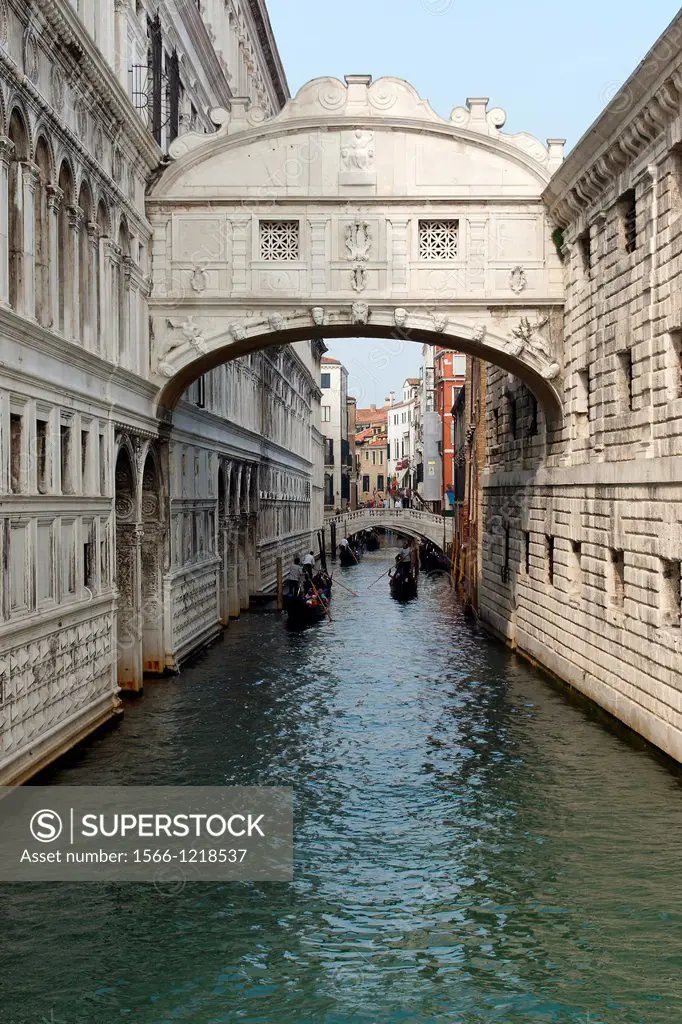 Venice Italy  Bridge of Sighs in Venice City