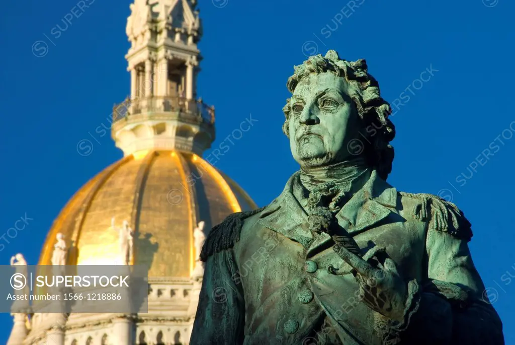 Connecticut State Capitol with Israel Putnam statue, Bushnell Park, Hartford, Connecticut