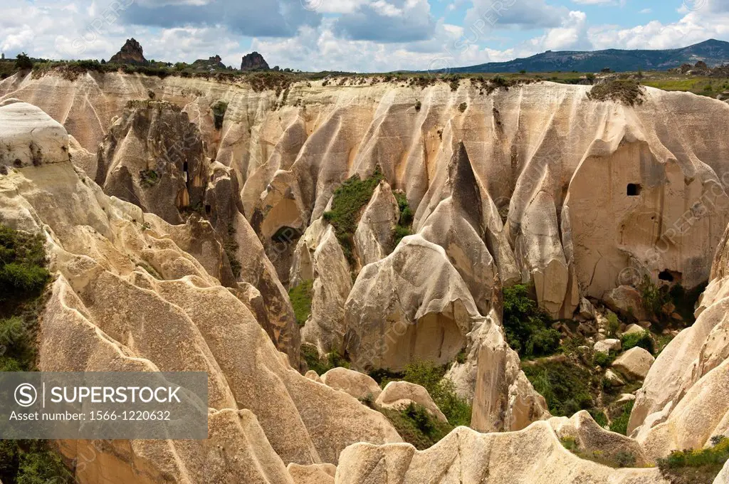 Valley with eroded tuff rock formations, Rose Valley, Goereme National Park, Cappadocia, Turkey