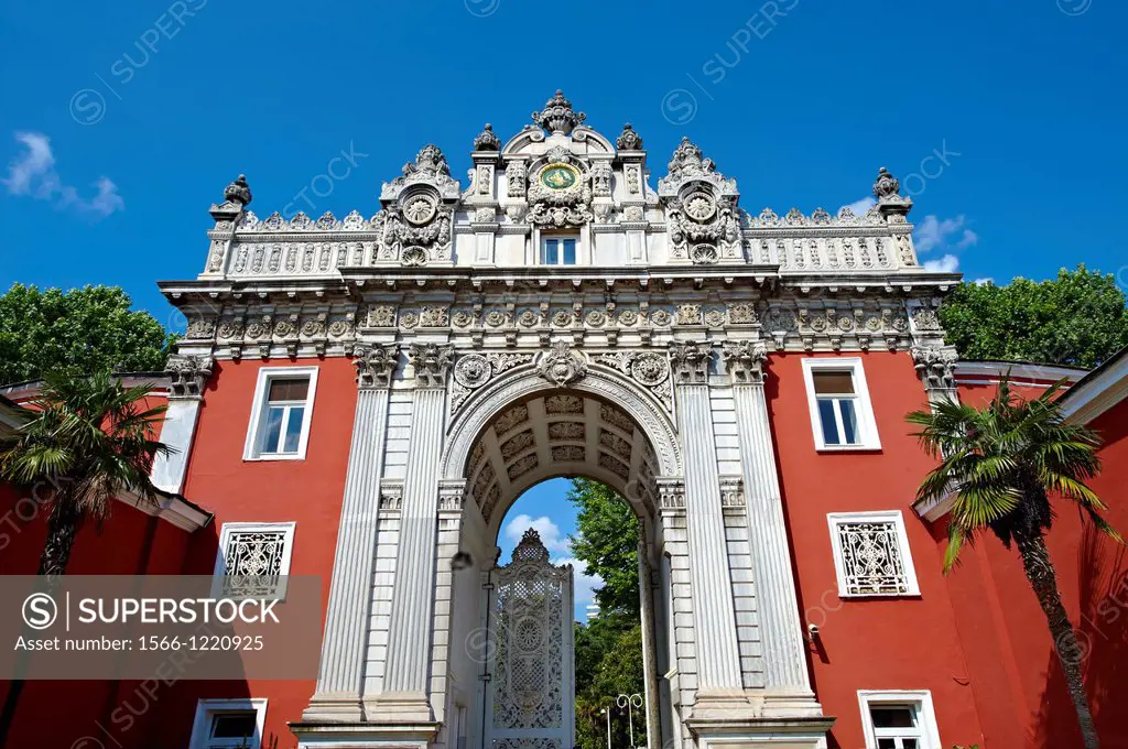 The Ottoman style eceletic mix of Baroque & neo-Classical style Architecture of the Sultans gate of the Dolmabahçe Dolmabahce Palace, built by Sultan,...