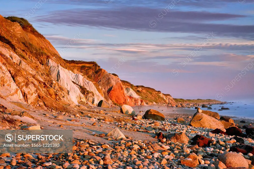 Coastal clay cliffs and rock formations, Gay Head, Aquinnah, Martha´s Vineyard, Massachusetts, USA  Tribal lands of the native american Wampanoag trib...