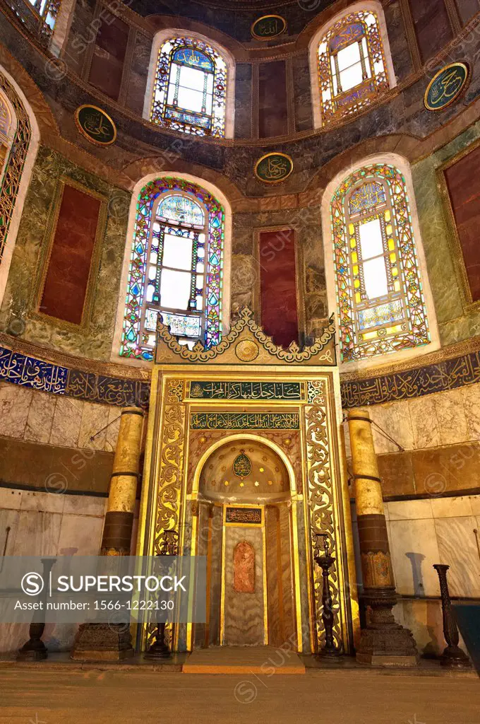 The 19th century Mihrap Mihrab, the niche in a mosque that indicated the direction of Mecca, Hagia Sophia  Ayasofya  , Istanbul, Turkey