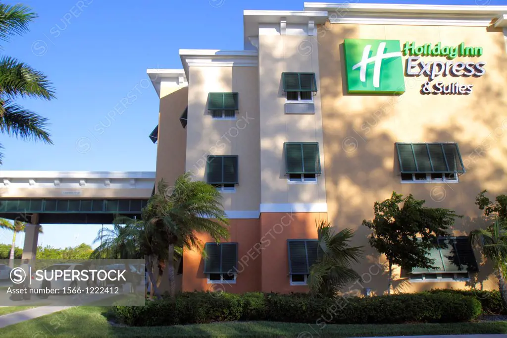 Florida, Florida Keys, US Route 1 One, Overseas Highway, Vaca Key, Marathon, Holiday Inn Express & and Suites, motel, hotel, lodging, exterior, front,...