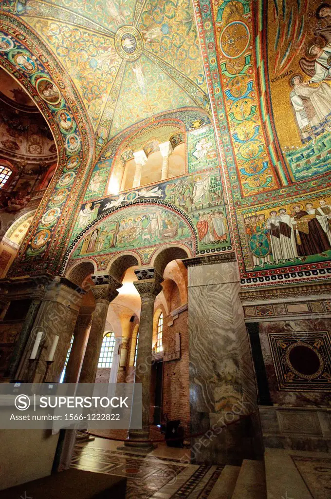 Italy, Emilia Romagna, Ravenna, San Vitale Basilica, Interior View