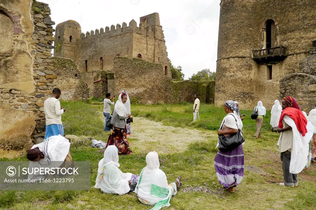 ETHIOPIA. Fasilada´s Palace, Ethiopian pilgrims visiting during week before Meskel, Royal Enclosure, Gonder