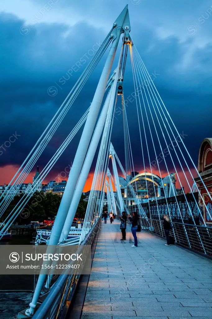 The Golden Jubilee Bridges, London, England.