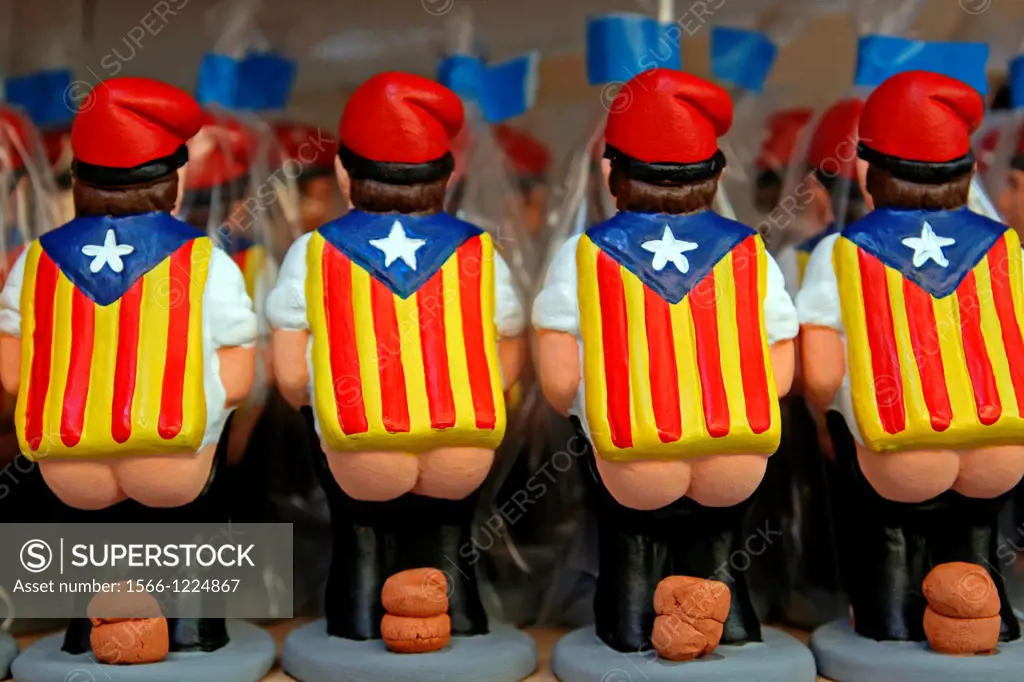 caganers, nativity figures, Catalan flags