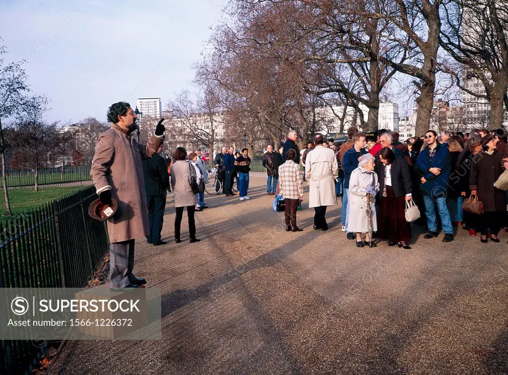 UNITED KINGDOM LONDON HYDE PARK CORNER AT SPRING  PREACHER TRYING TO SALVE SOULS