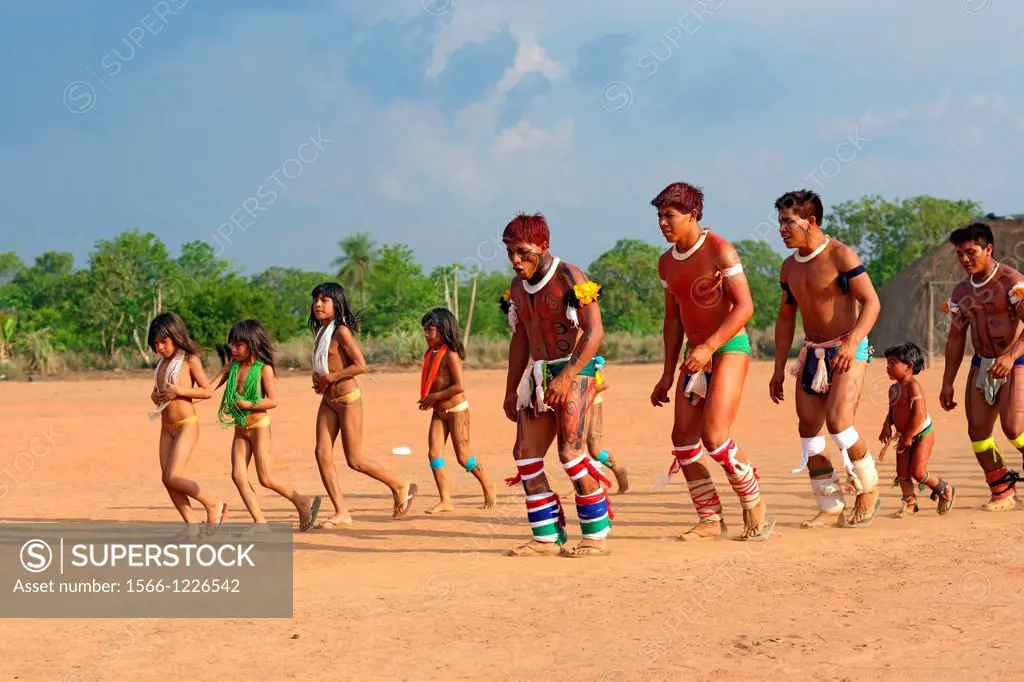 Kalapalo Indios, Mato Grosso, Brazil, South America
