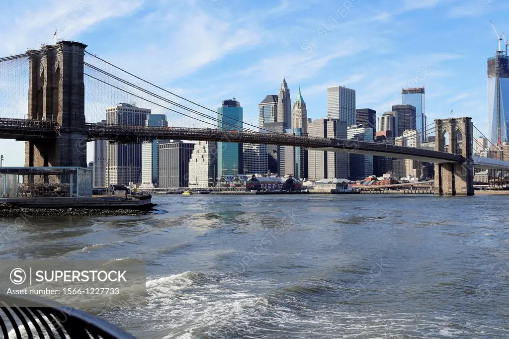 Brooklyn Bridge and the Manhattan Financial District Skyline, New York City, NY