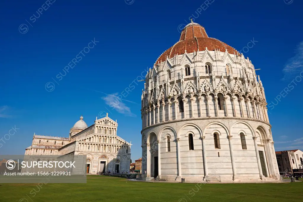 Bapistry of Pisa, Italy