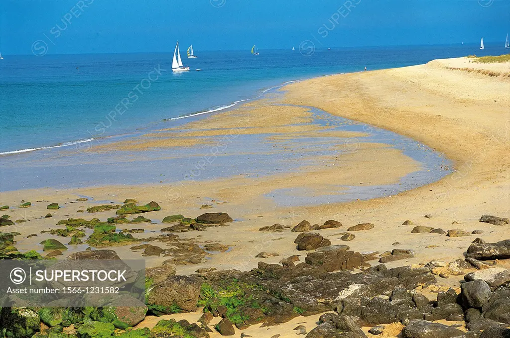 France, Brittany, Morbihan, Houat Island, Tal Er Han Beach