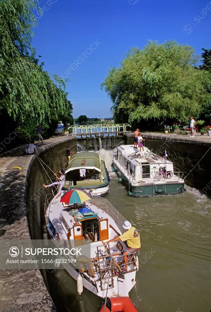 France, Aude, World Heritage Site, Canal du Midi, Treboul lock