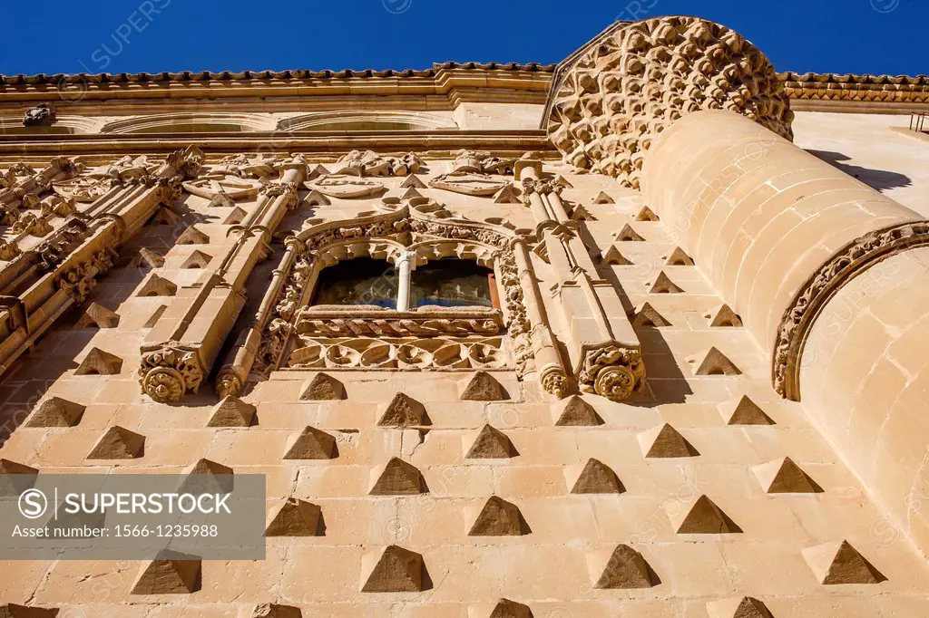 Facade detail, Palacio de Jabalquinto 16th century, Baeza  Jaén province, Andalusia, Spain