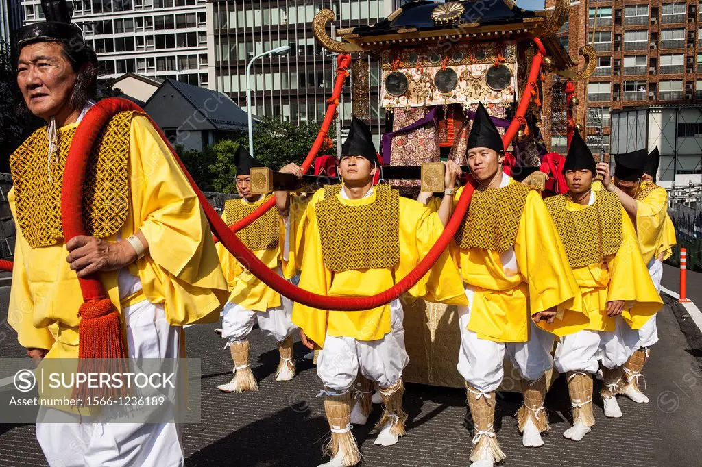 Sanno Matsuri parade The parade begins and ends at HieJinja shrine, Nagata-cho Tokyo city, Japan, Asia