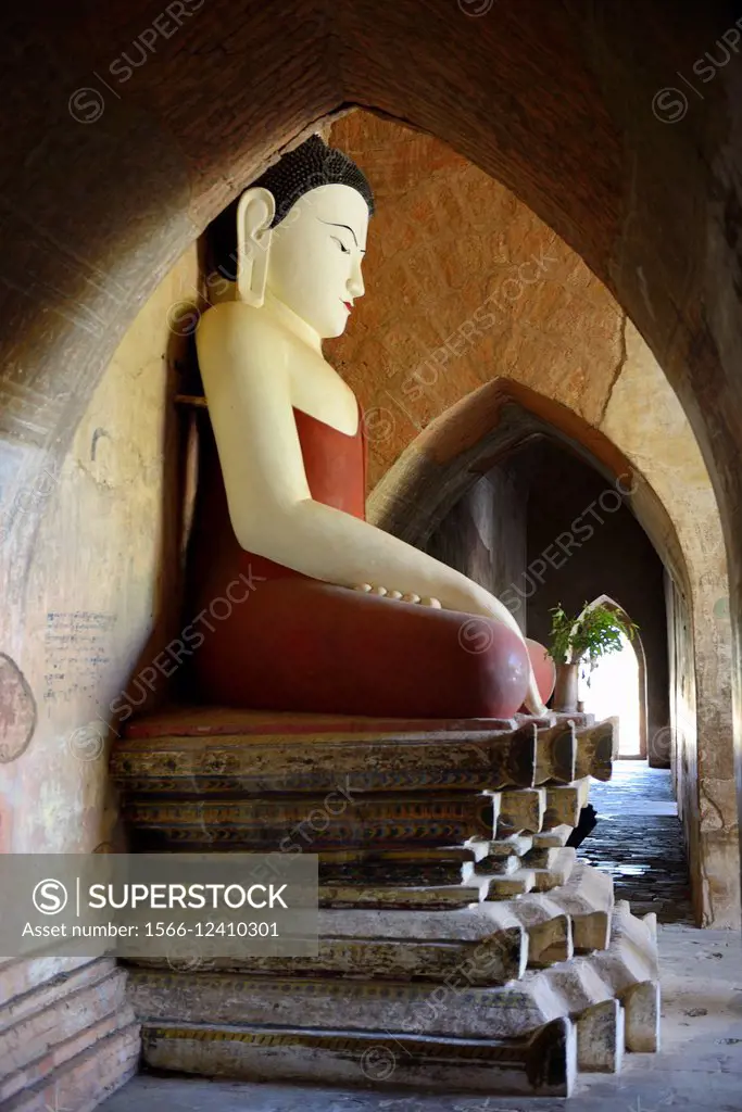 Myanmar, Bagan, Sulamani pagoda, Buddha.