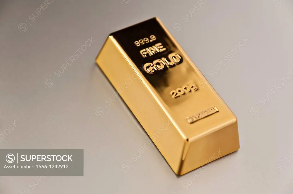 Fine Gold Bar on a silver background