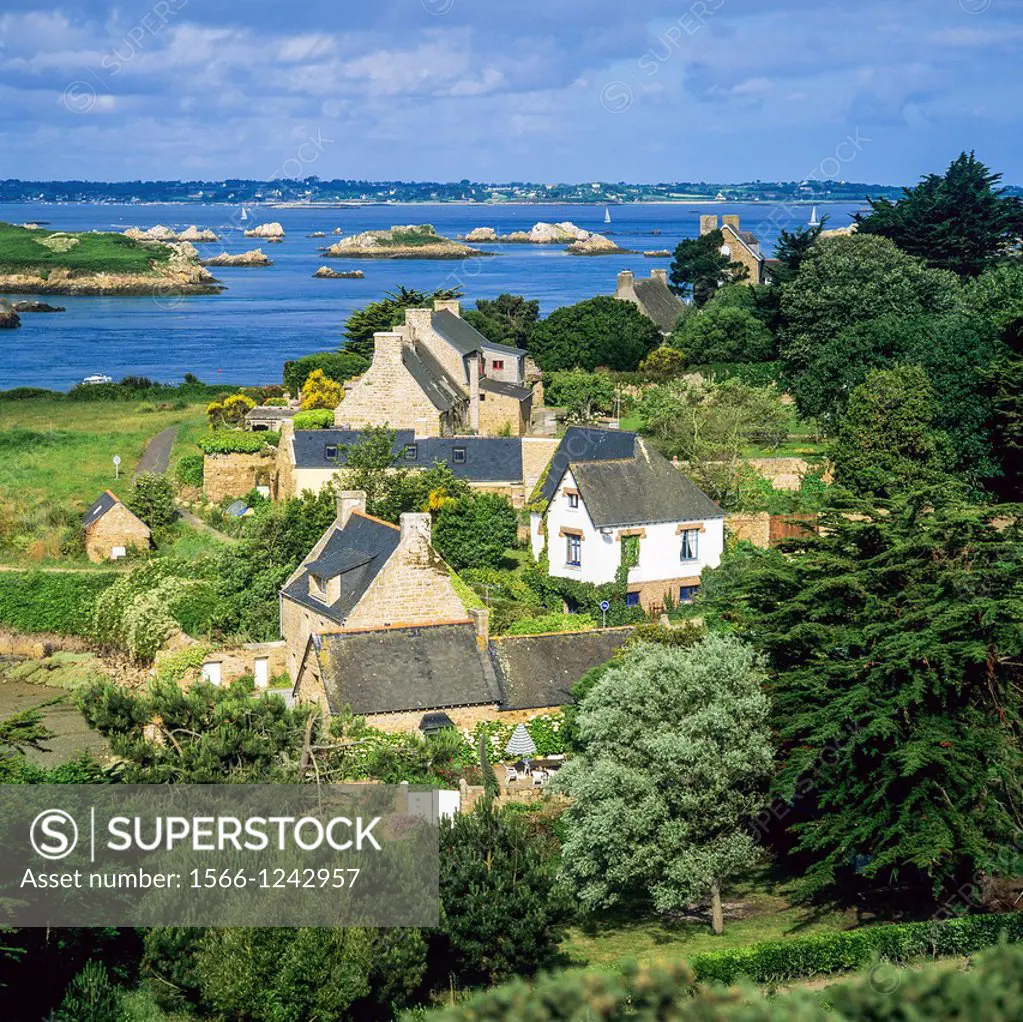 Typical houses and coastline ´Bréhat´ island Brittany France