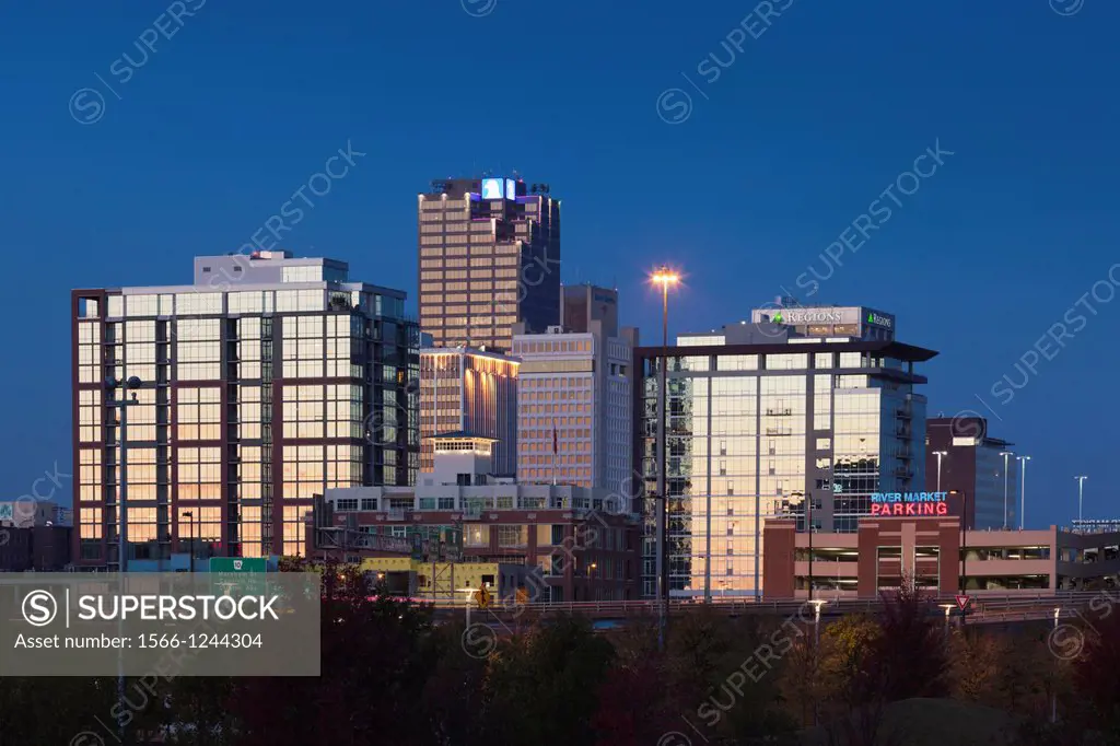 USA, Arkansas, Little Rock, city skyline, dawn