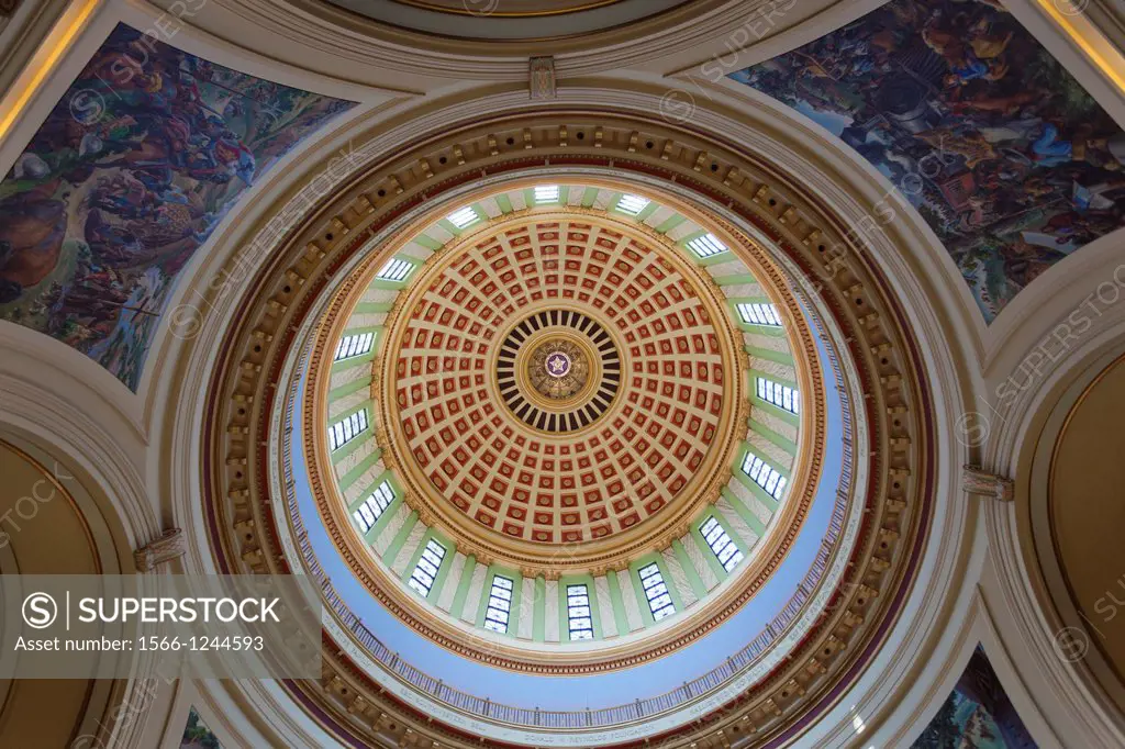 USA, Oklahoma, Oklahoma City, Oklahoma State Capitol Building, dome interior