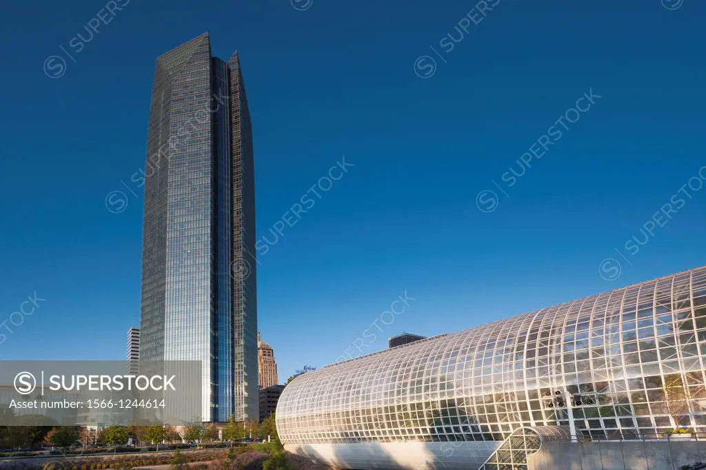 USA, Oklahoma, Oklahoma City, Devon Tower, tallest building, built 2012 and the Myriad Botanical Gardens
