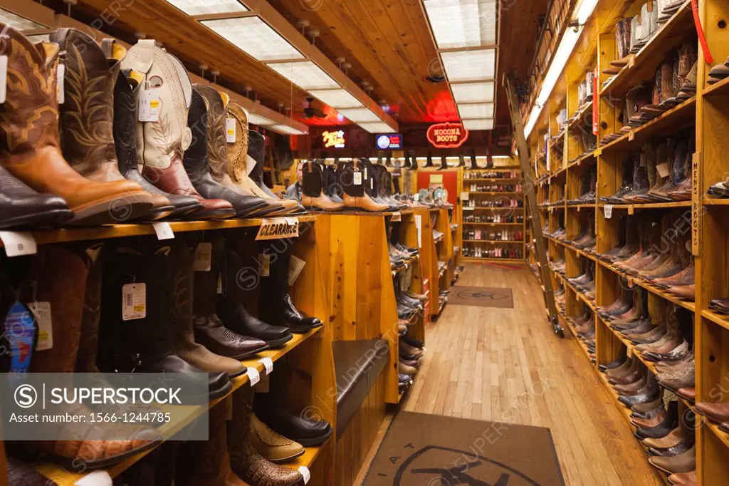 USA, South Dakota, Wall, Wall Drug Store, cowboy boots