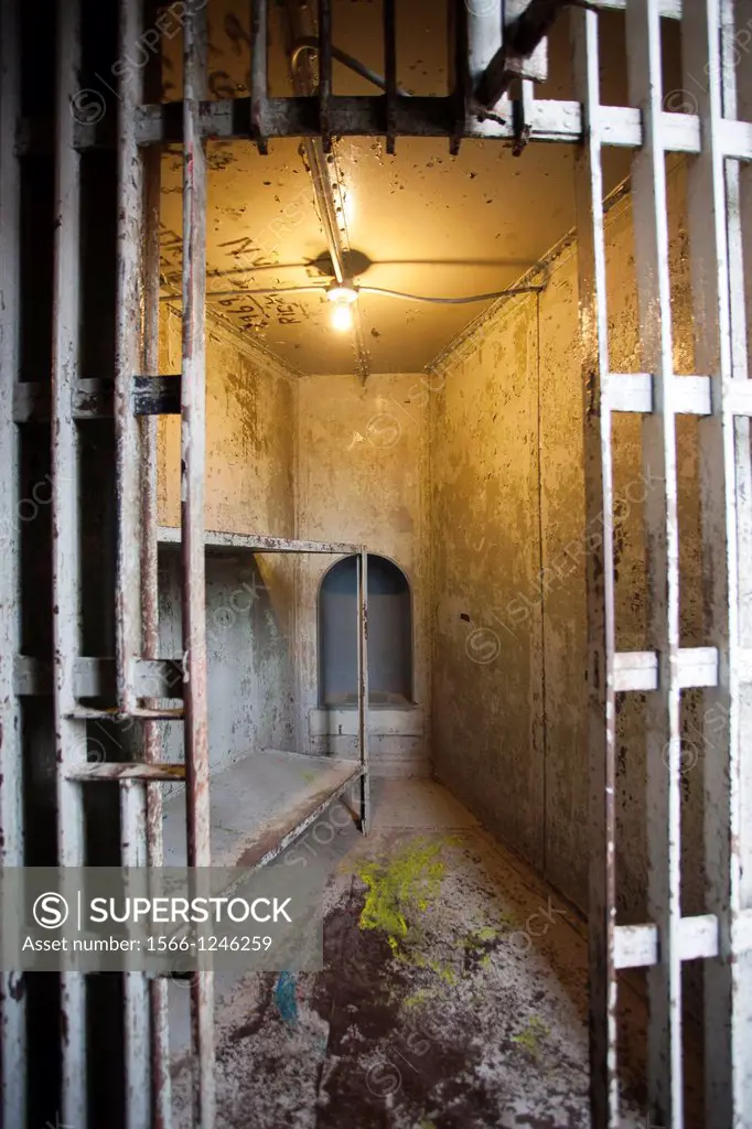 USA, Iowa, Council Bluffs, Historic Pottawattamie County Jail, 1885 Squirrel Cage Jail, 3 story jail in a drum, interior