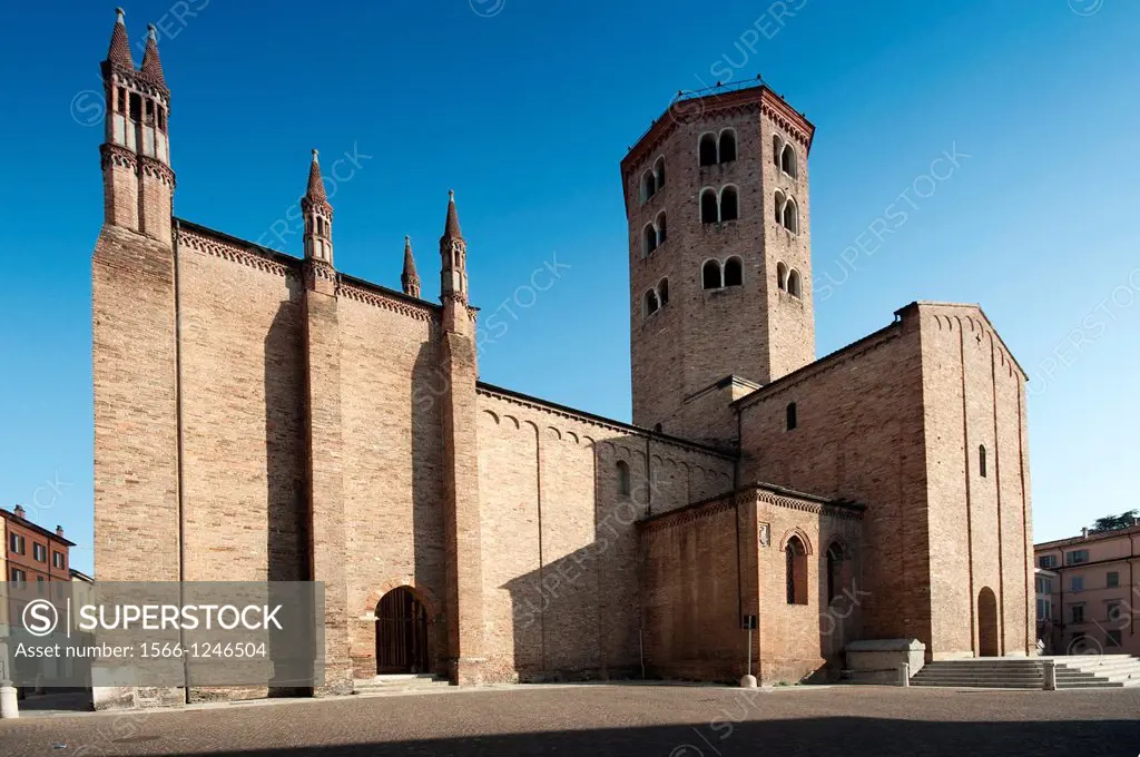 Italy, Emilia Romagna, Piacenza, Sant Antonino Basilica