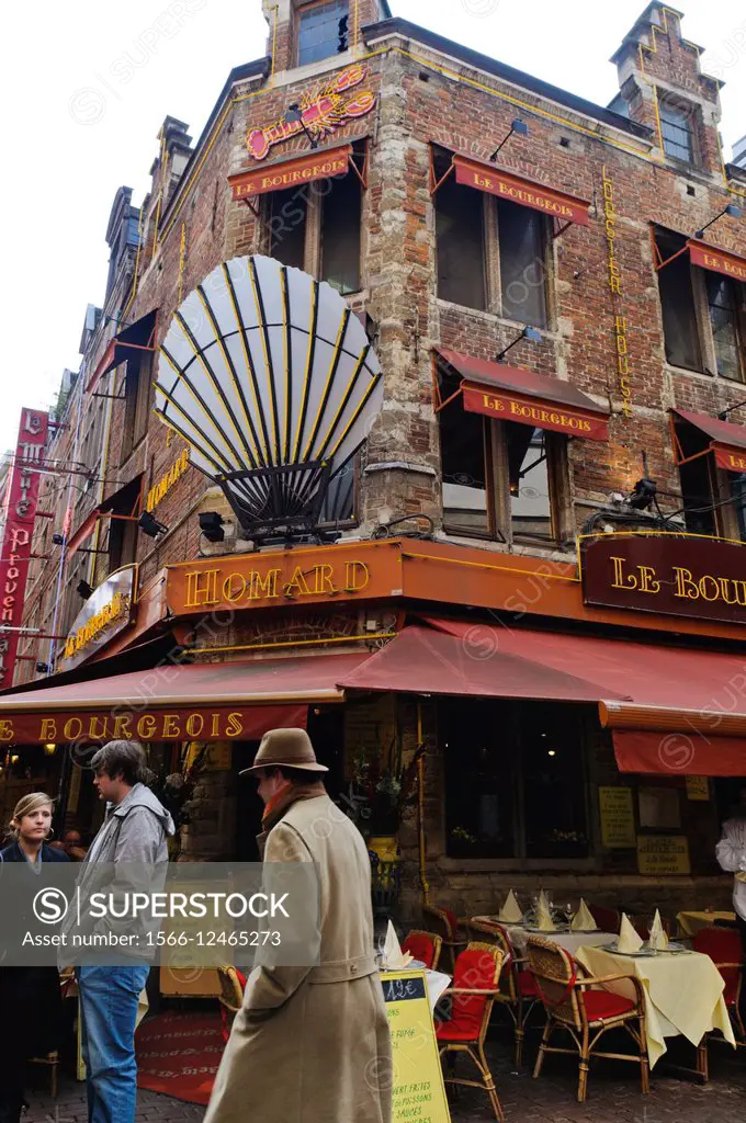 Pubs, bistros and restaurants in the Rue des Bouchers, Brussels, Belgium, Europe.