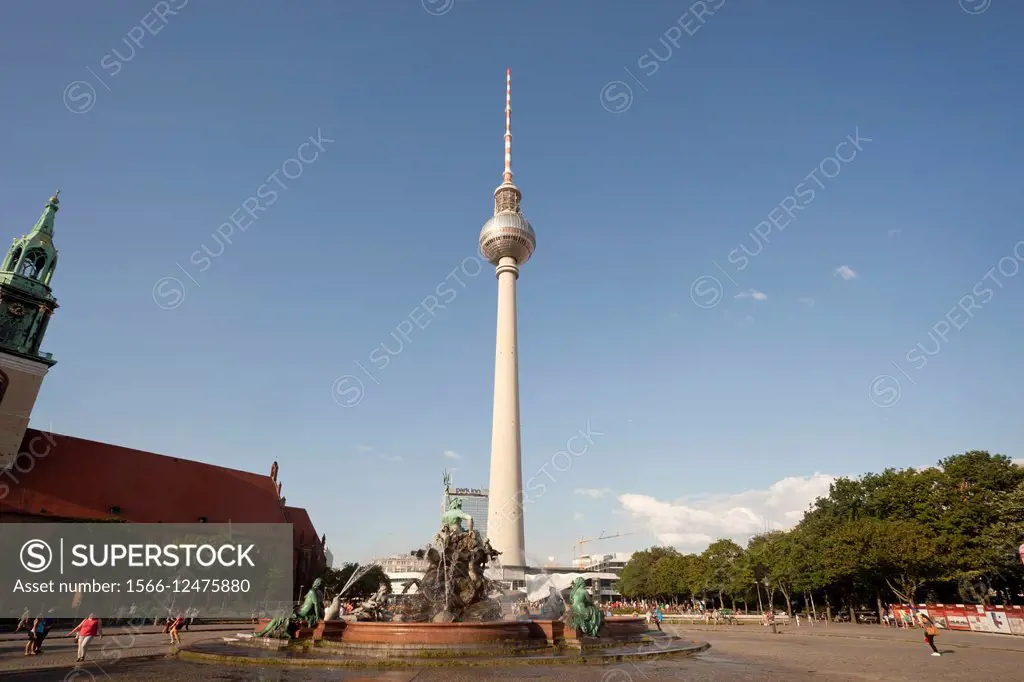 Neptune fountain and Fernsehturm TV Tower, Berlin, Germany, Europe.