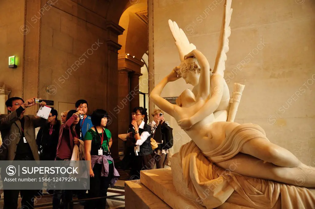 Psyche Revived by Cupid´s Kiss. Paris. The Louvre or the Louvre Museum.