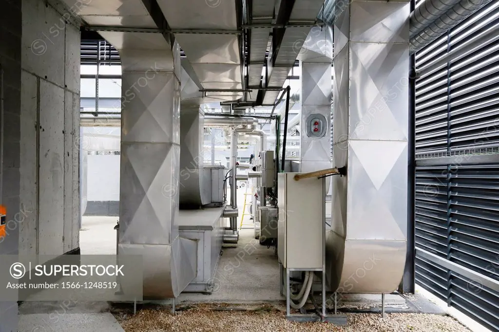 Ventilation ducts and air conditioning, Onkologikoa Hospital, Oncology Institute, Case Center for prevention, diagnosis and treatment of cancer, Donos...
