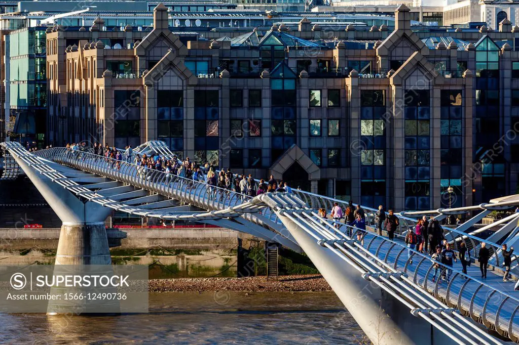 The London Millennium Footbridge and River Thames, London, England.