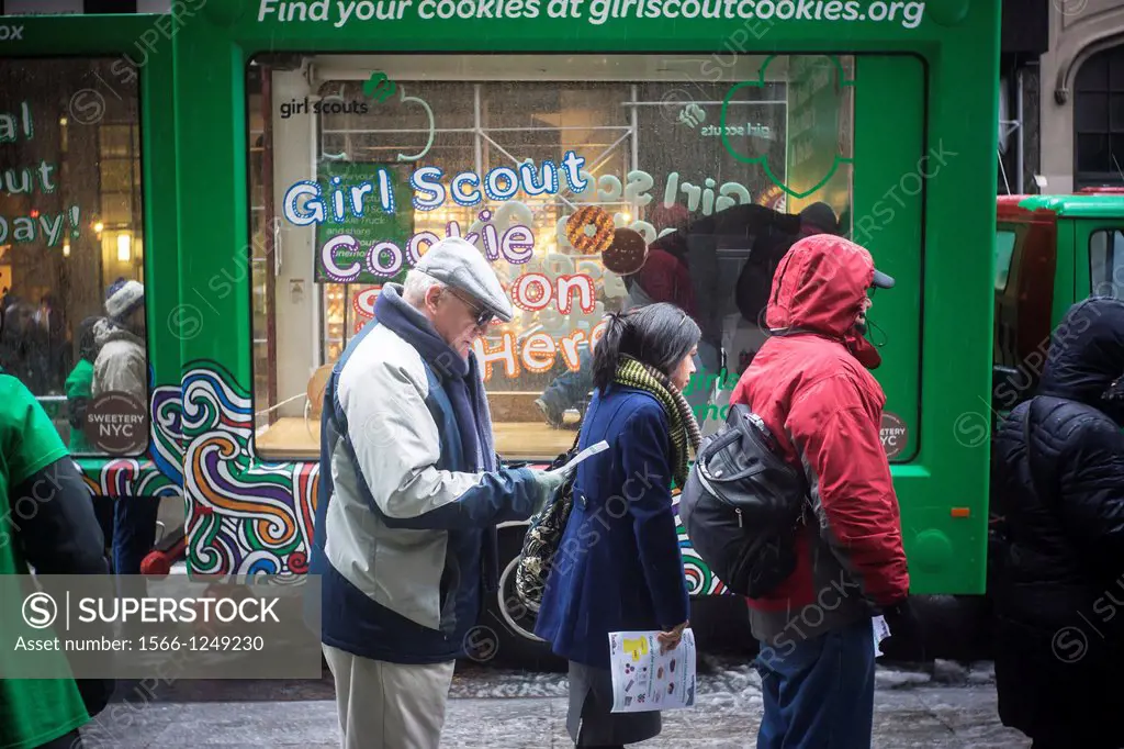 Intrepid Girl Scout cookie lovers brave the winter weather to line up to buy cookies on National Girl Scout Cookie Day in New York Despite an impendin...
