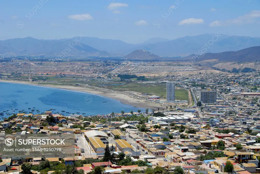 Coquimbo City overlooking the beach