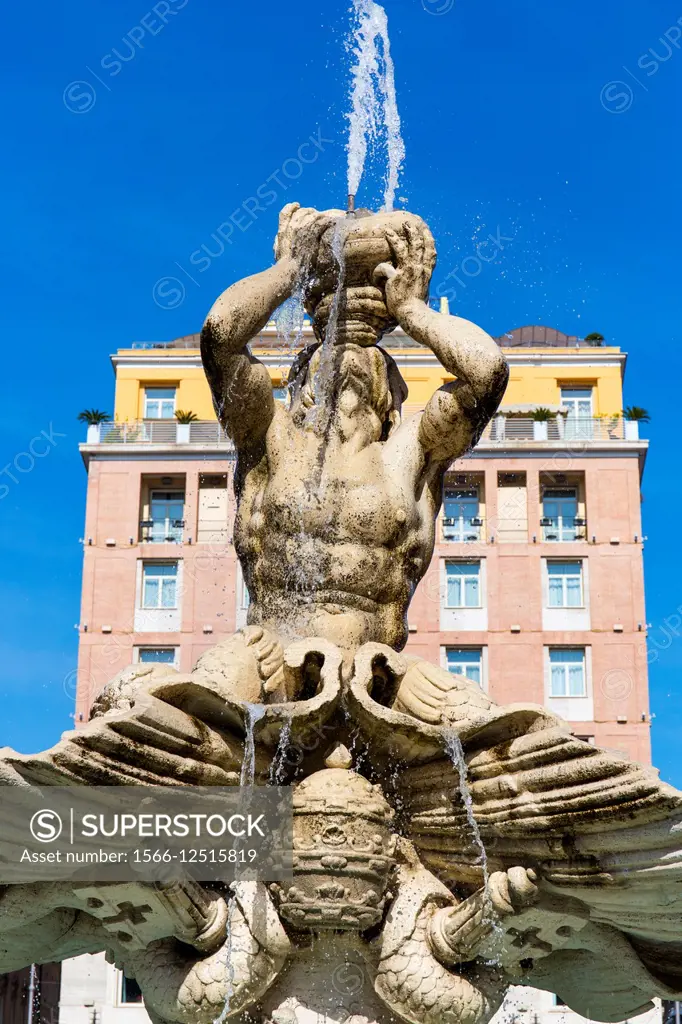 Fontana del Tritone, Bernini Sculpture, Piazza Barberini, Rome, Italy, Europe.