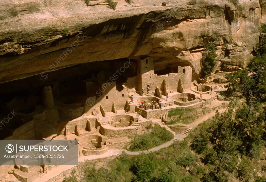 Cliff dwelling built by Anasazi, Mesa Verde National Park, Colorado, USA