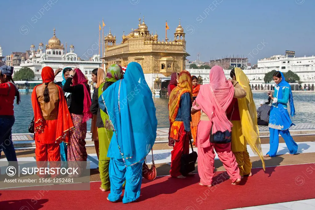 Female Sikh Pilgrims, The Golden Temple of Amritsar, aka The Harmandir Sahib or Hari Mandir Punjab, India