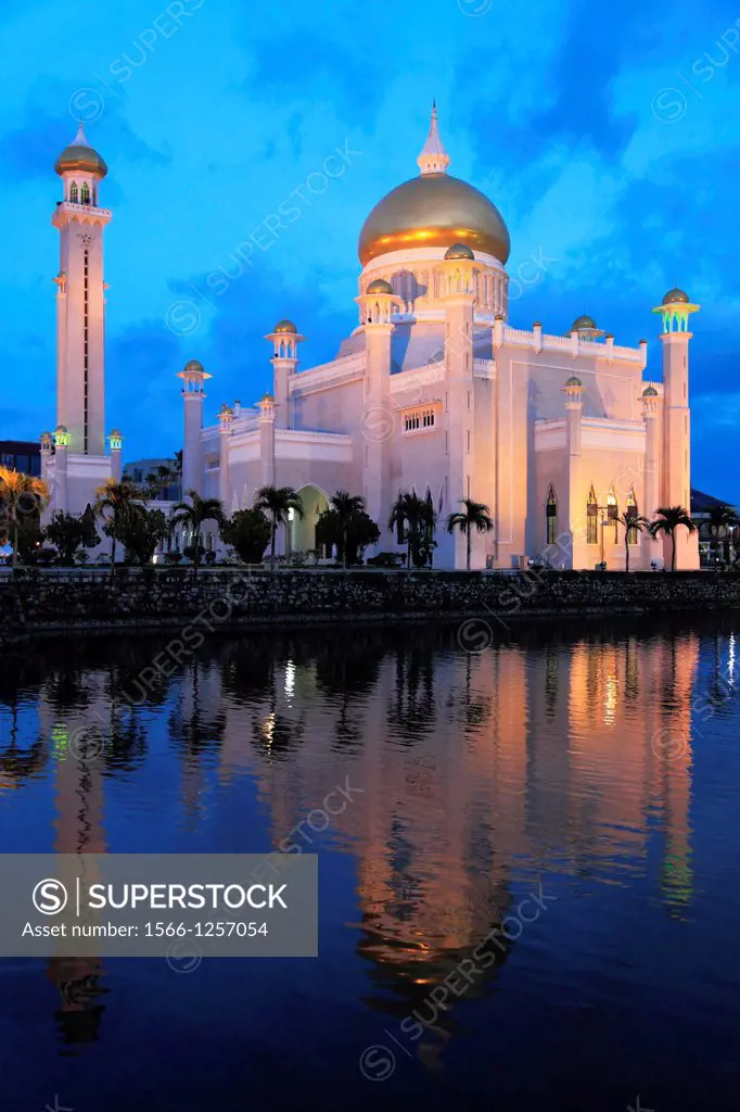 Brunei, Bandar Seri Begawan, Omar Ali Saifuddien, Mosque,