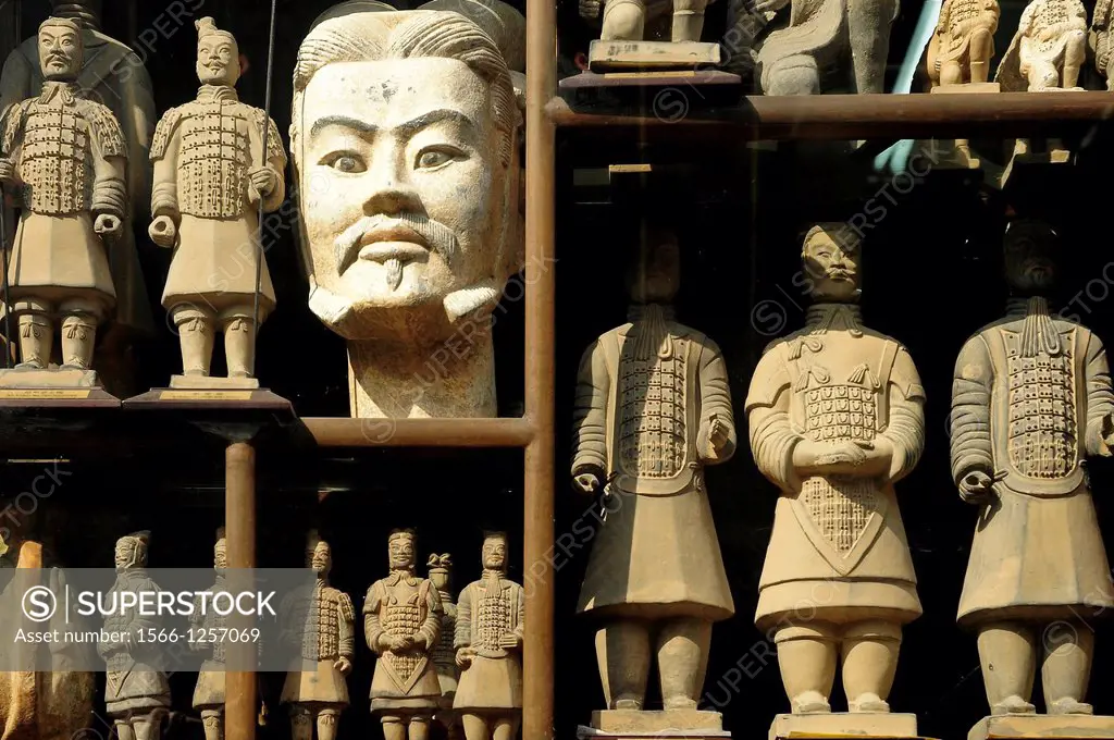 Warriors in an Antique shop, Luilichang street, Beijing, China, Asia