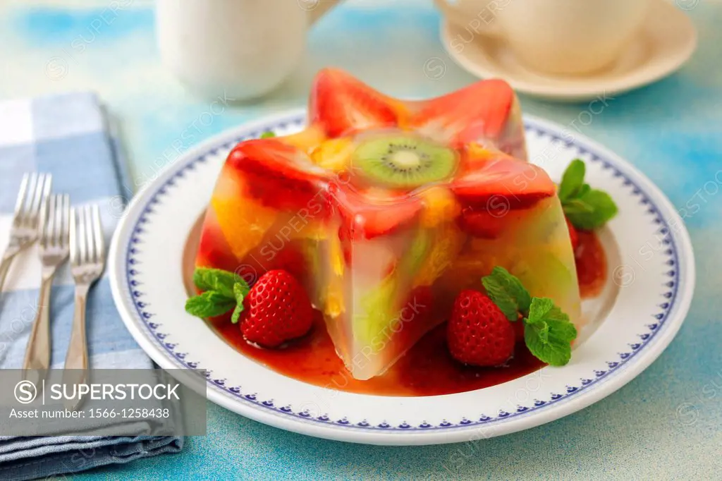 Fruit jelly with orange blossom flavour